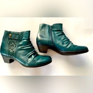 Women's Rockport Cobb Hill Abilene Zip Bootie Blue/Teal